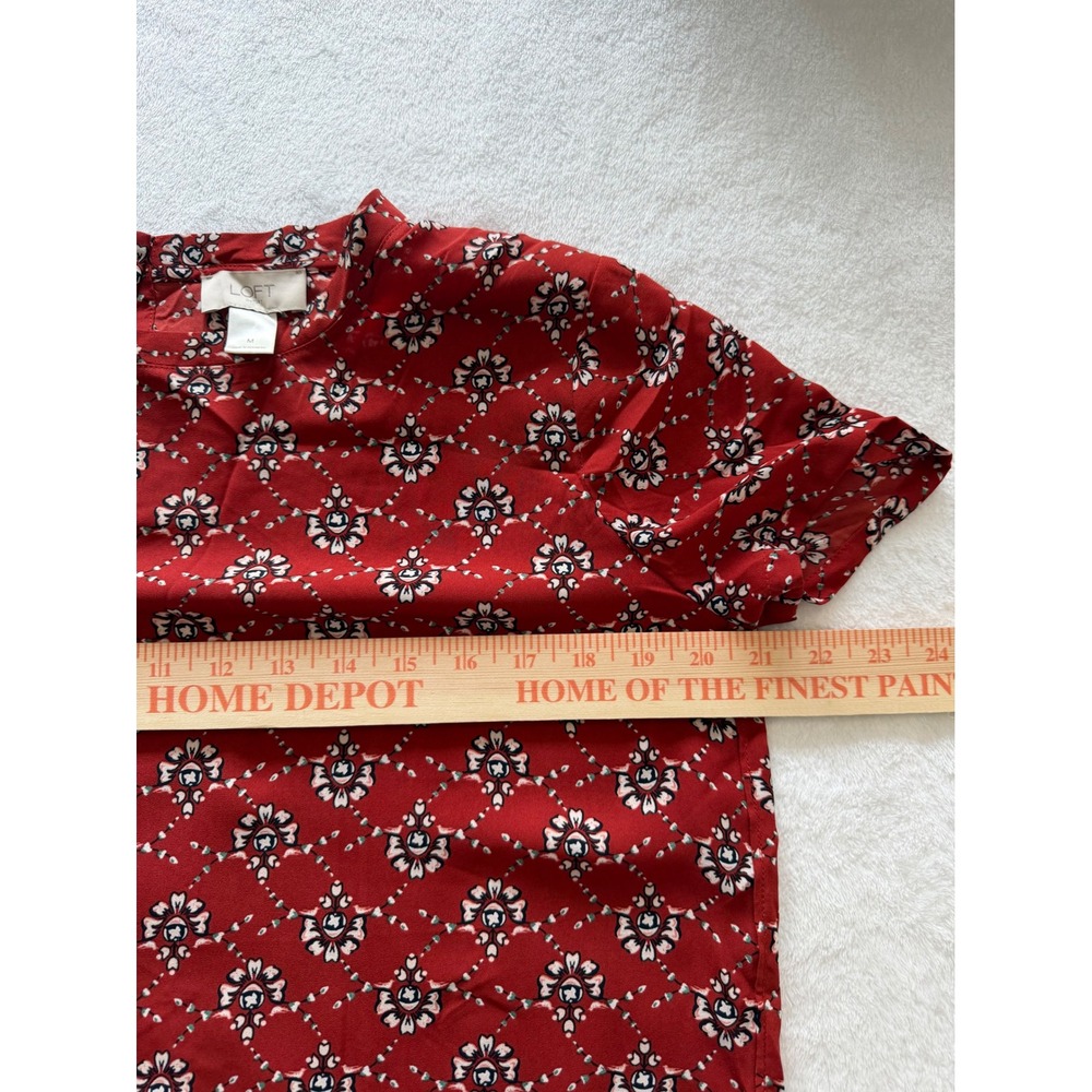 Loft Womens size M Red Floral Lattice Print Short Sleeve Blouse work casual cute - Picture 6 of 6
